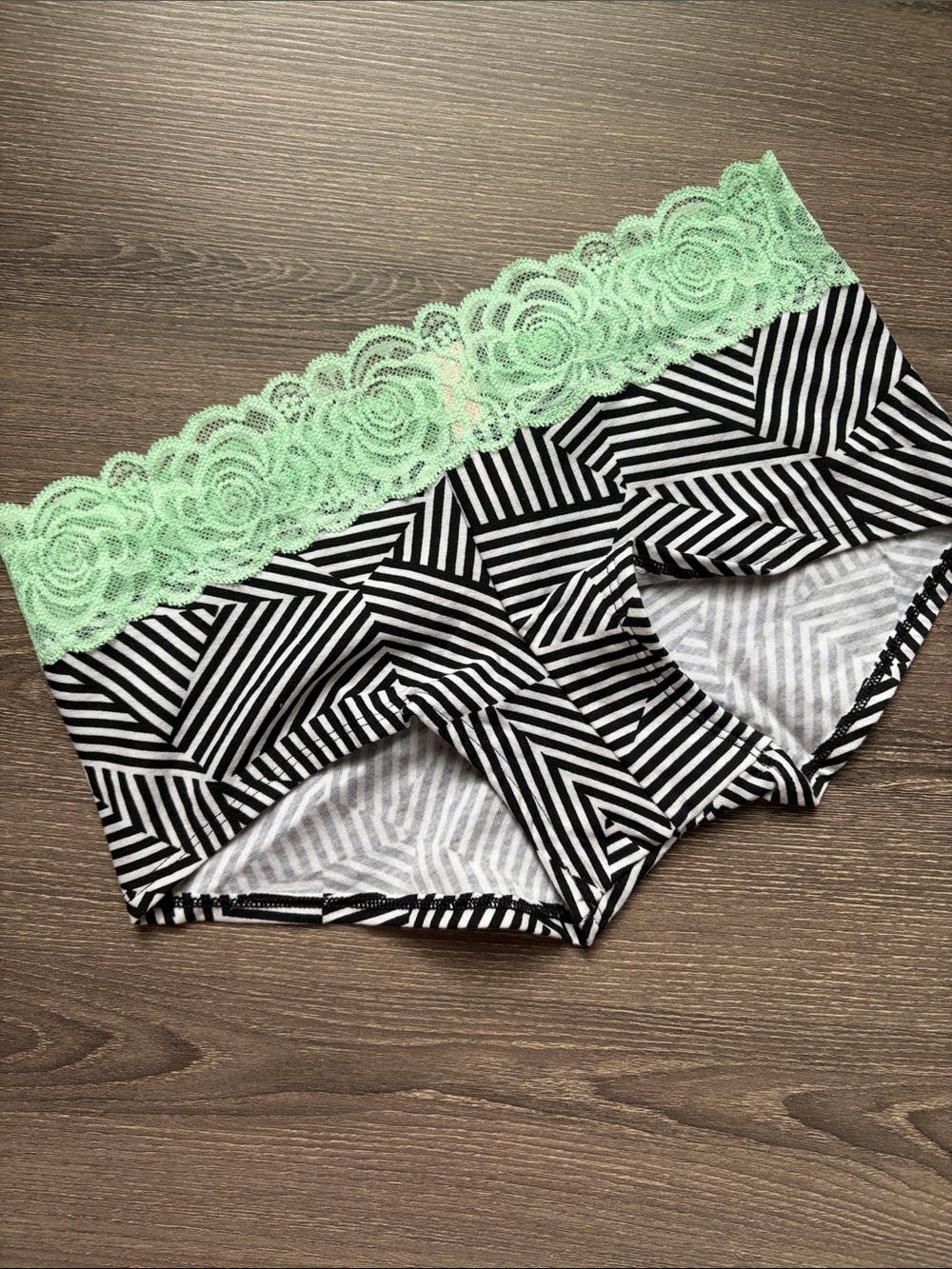 NWT 2014 Victoria's Secret Low Rise BoyShort